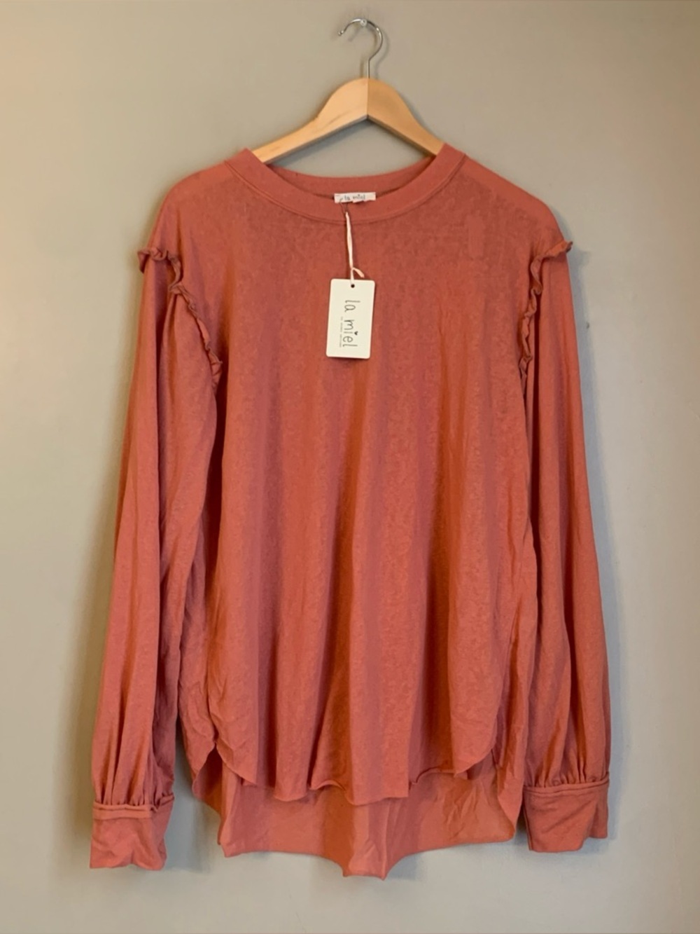 La Miel Salmon Raw Hem Blouse Boho Ruffle Lightweight Long sleeve T Shirt Coral